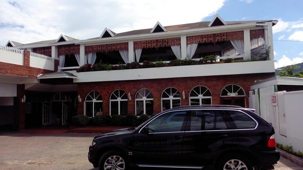 Village Hotel Ocho Rios Luaran gambar